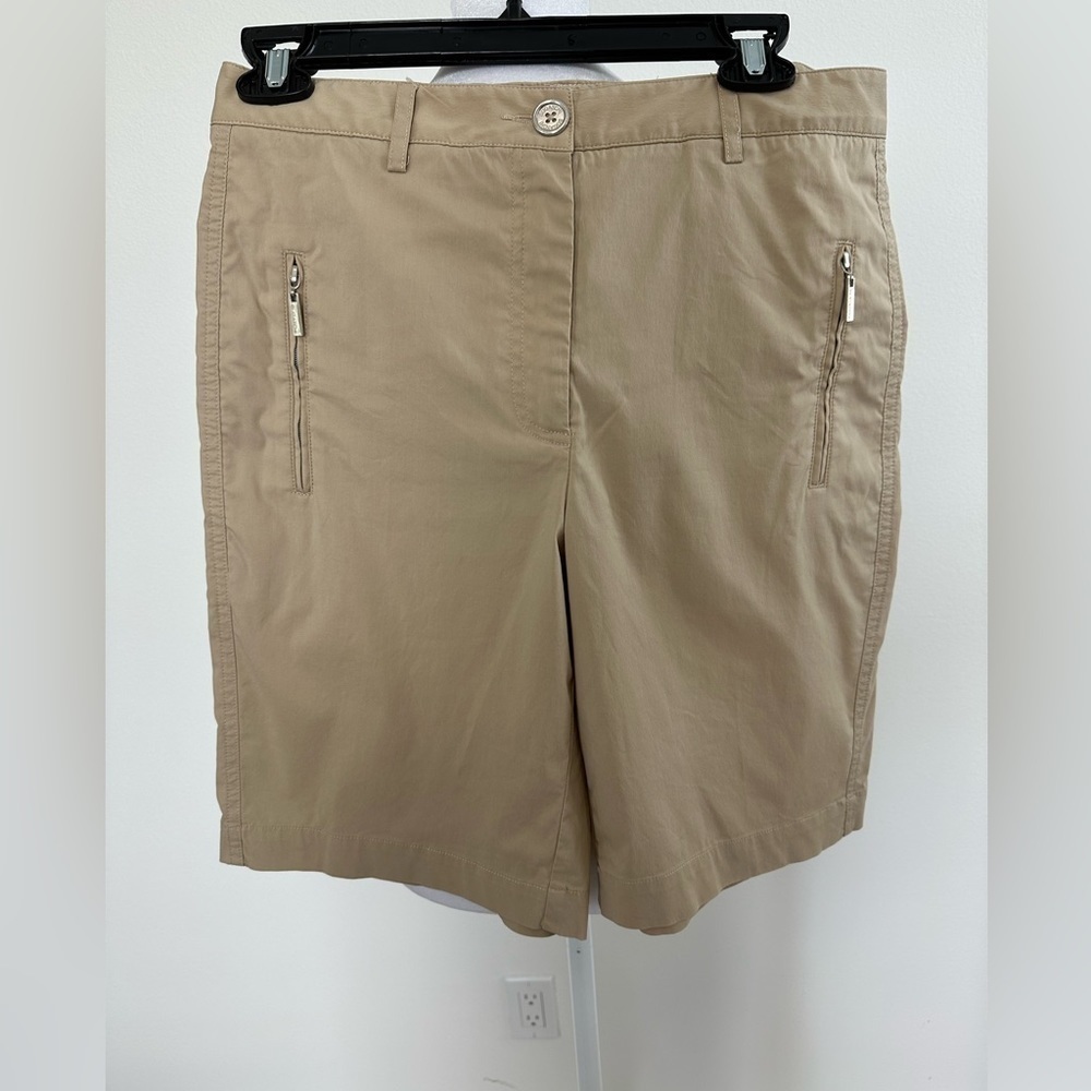 Bugatchi Golf Shorts, Size 8
